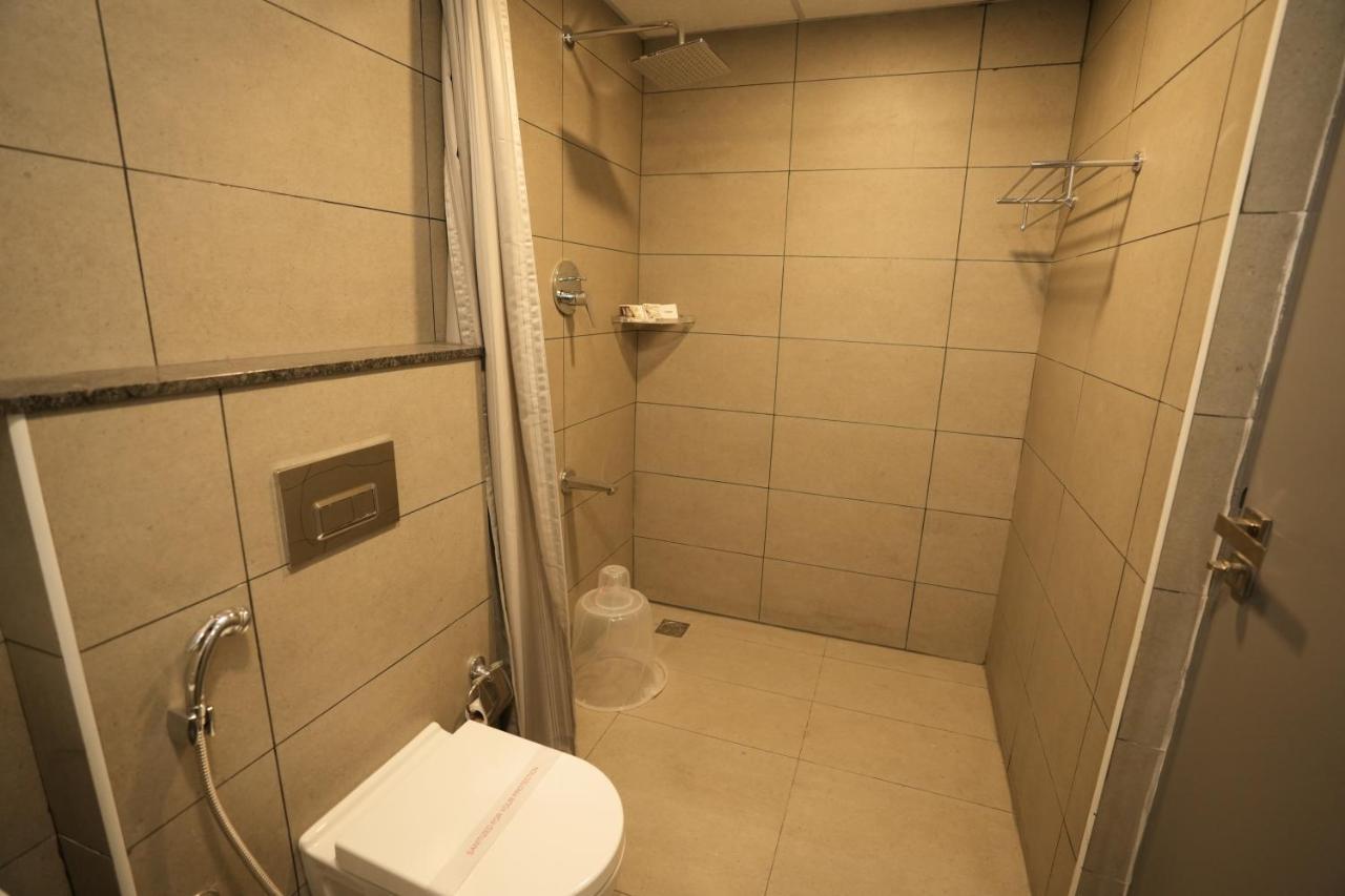 Hotel Grand Ganpat Vellore Exterior foto